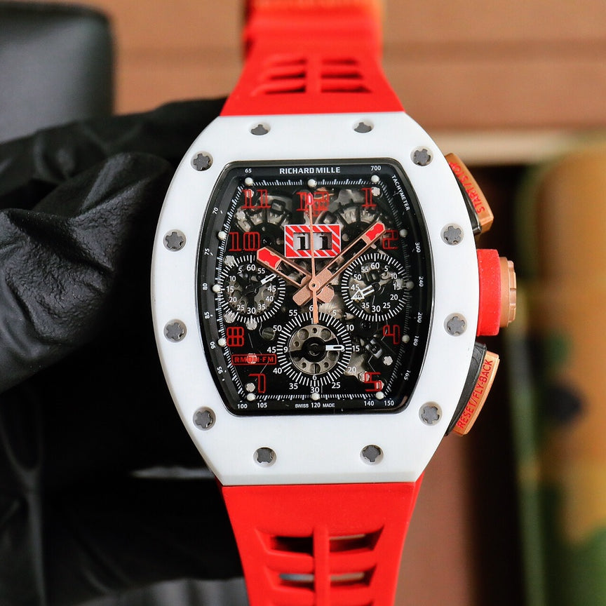 Chronograph - White Ceramic - Red Rubber - Automatic - 40*51mm