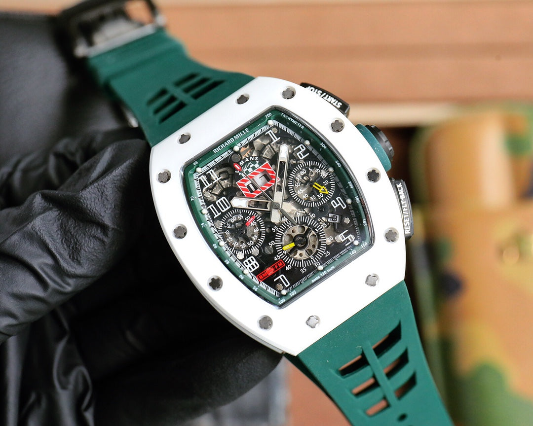 Chronograph- White Ceramic- Green Rubber- Automatic - 40*50mm