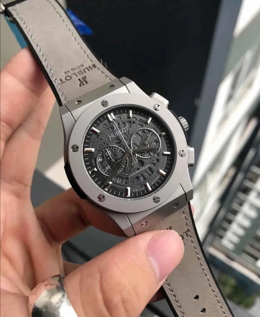Special Offer🔥Silver - Hollow 904L Steel - Grey Rubber - Quartz - 44mm