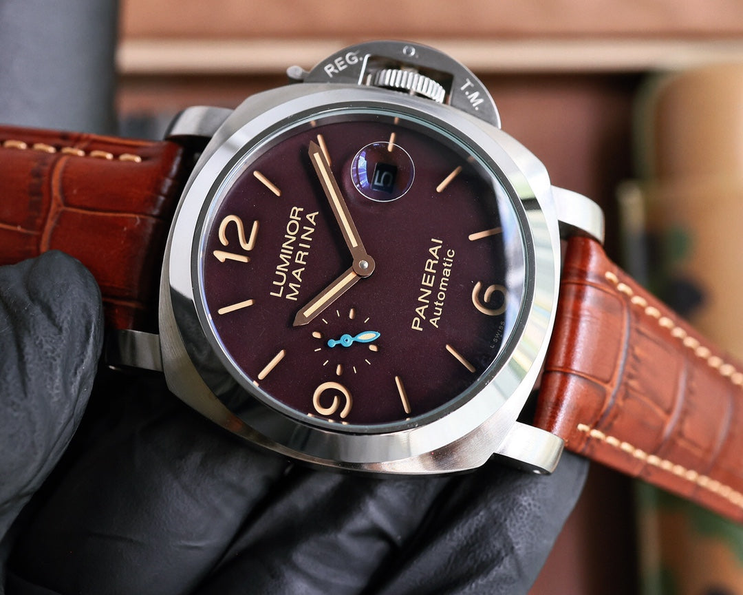 Wine Silver - Brown Leather - Automatic - 44mm