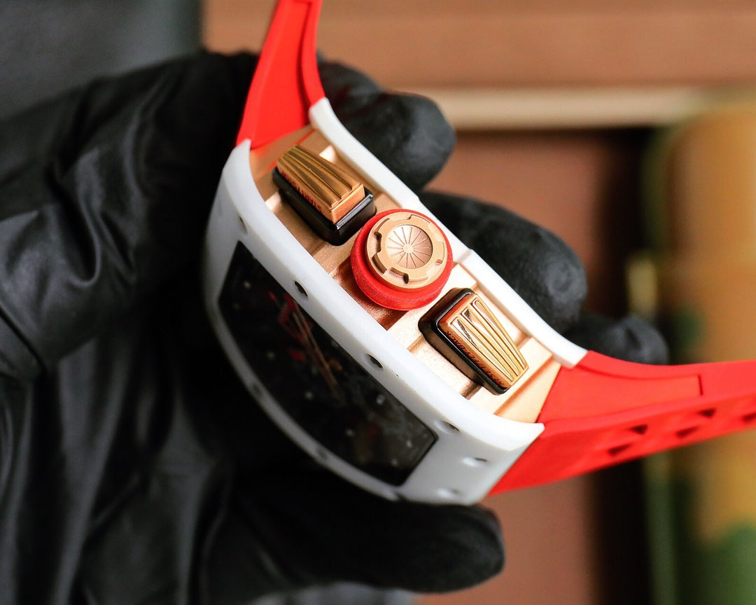 Chronograph - White Ceramic - Red Rubber - Automatic - 40*51mm