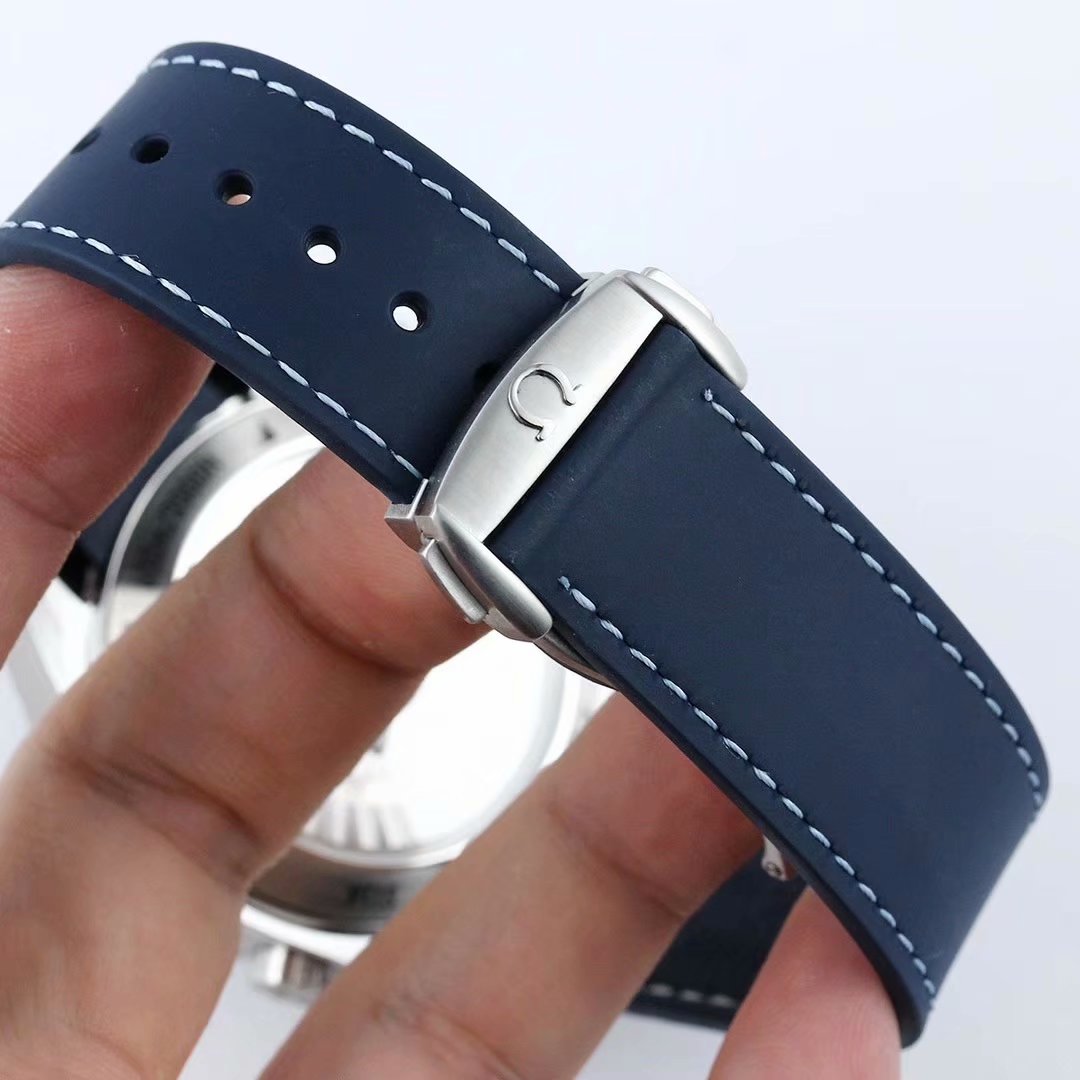 Chronograph - Selfwinding- Blue Leather - Automatic - 45.5mm