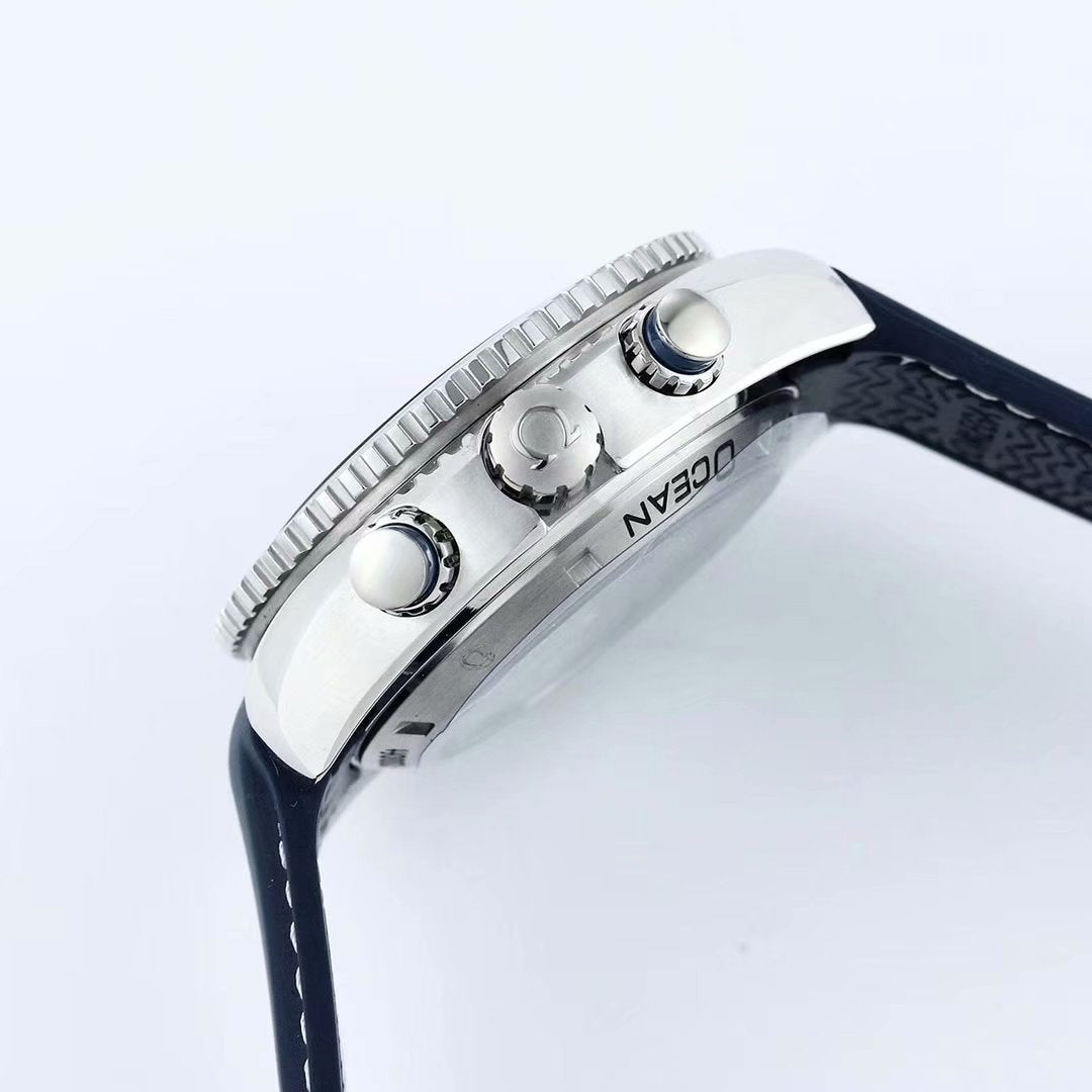 Chronograph - Selfwinding- Blue Leather - Automatic - 45.5mm