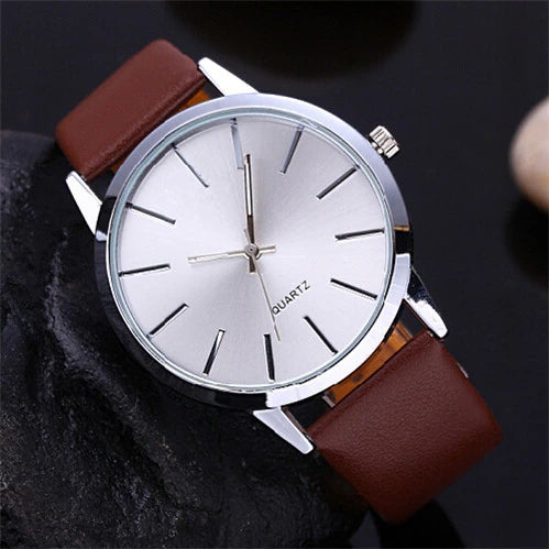 Quartz - Leather Strap Round Watch - 41mm