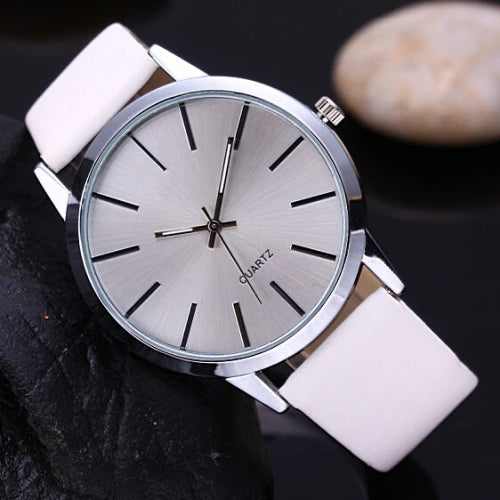 Quartz - Leather Strap Round Watch - 41mm