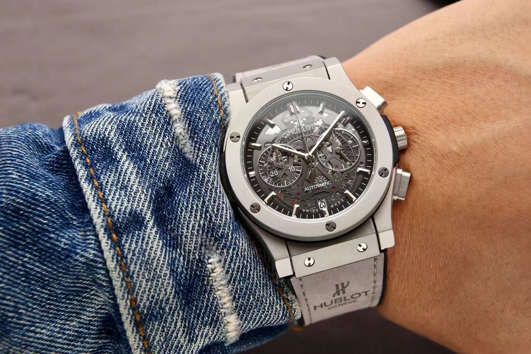 Special Offer🔥Silver - Hollow 904L Steel - Grey Rubber - Quartz - 44mm