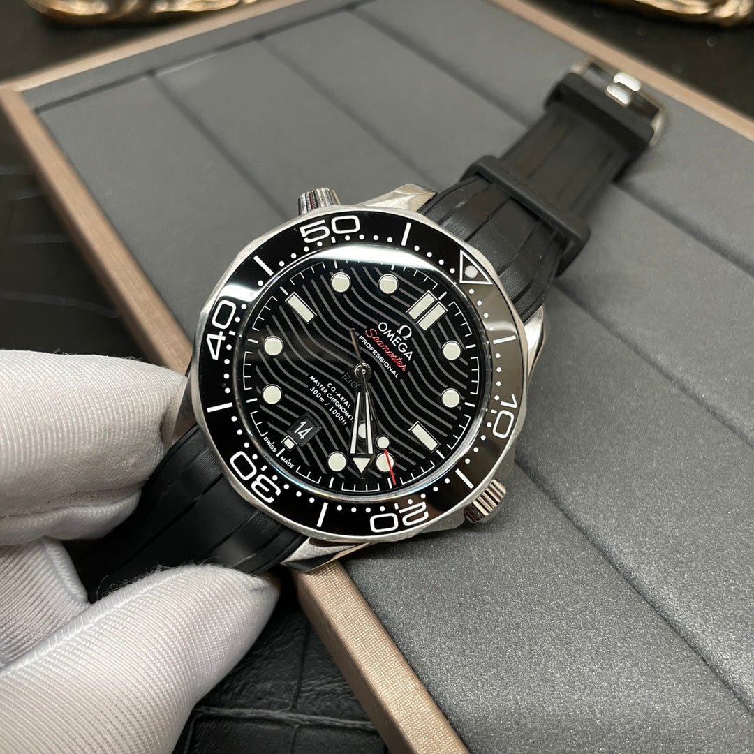 Compensation watch- Black Silver - Black Rubber - Automatic - 42mm