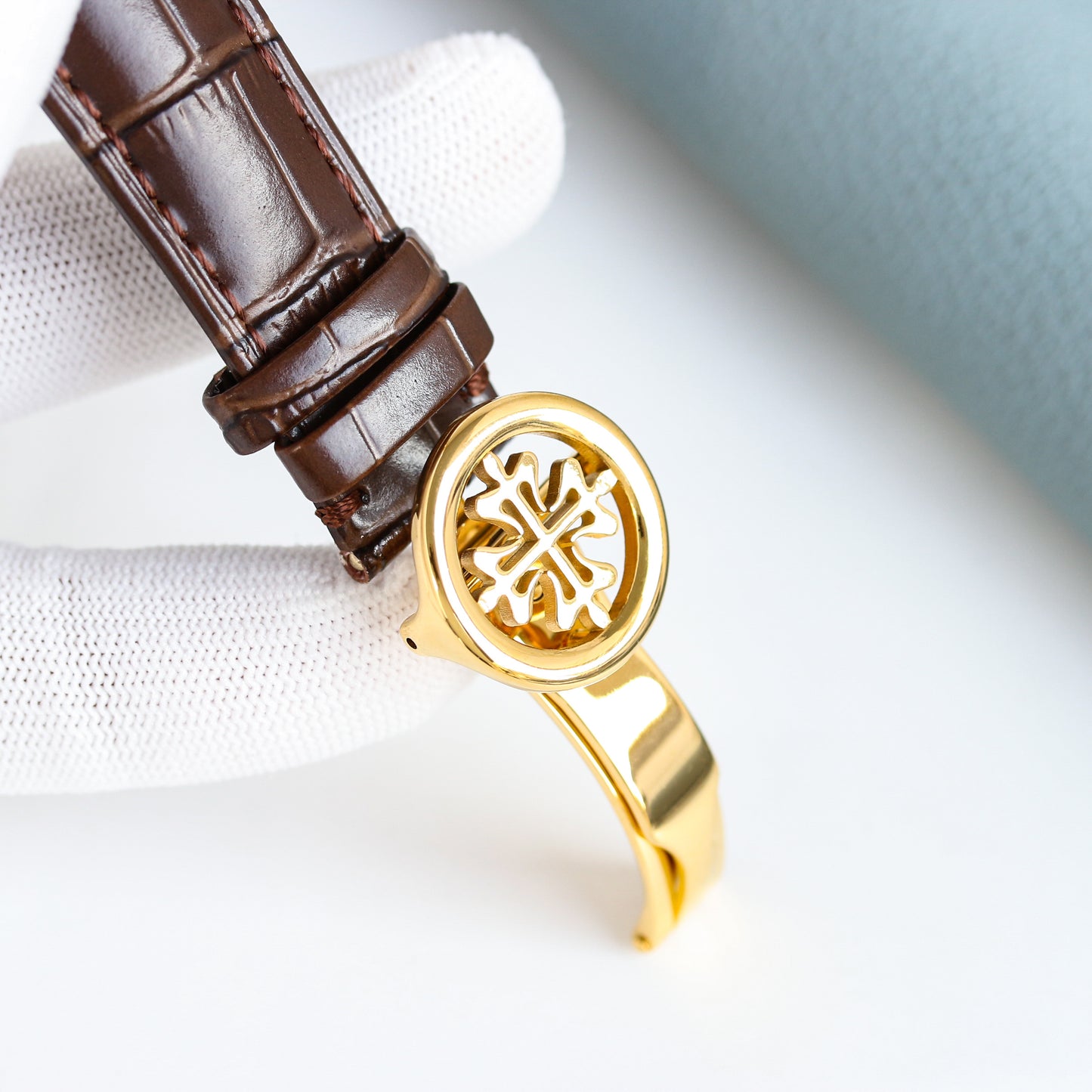 Yellow gold -White Silver - Brown Leather - Automatic - 42mm