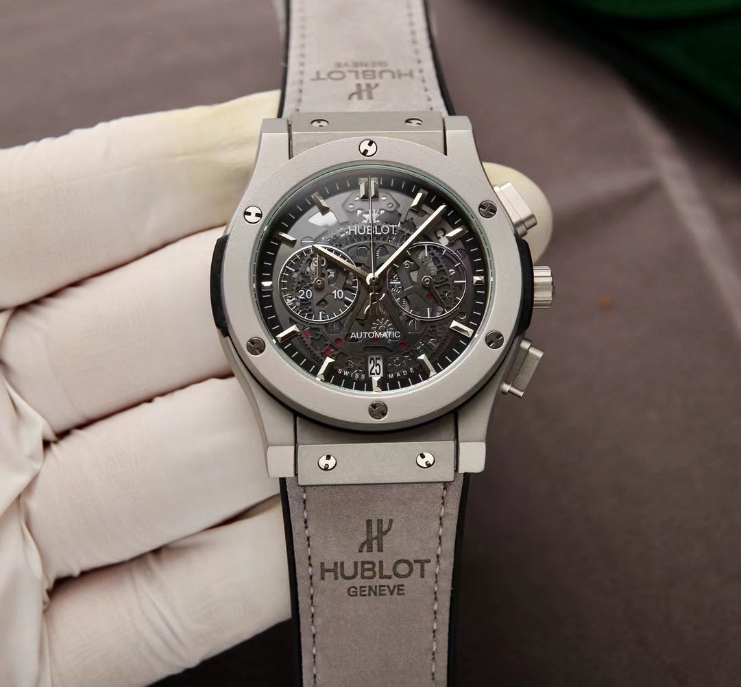Special Offer🔥Silver - Hollow 904L Steel - Grey Rubber - Quartz - 44mm