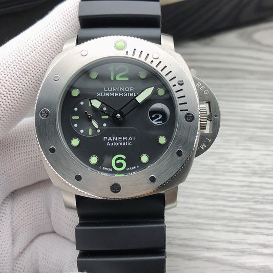 316L Steel Silver - Black Rubber - Automatic - 47mm