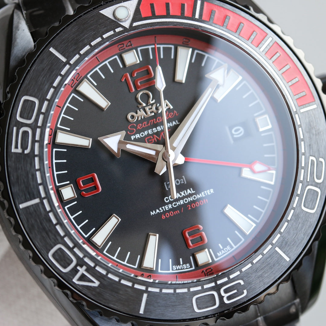Black Red Steel - Black 904L Steel - Automatic - 45.5mm