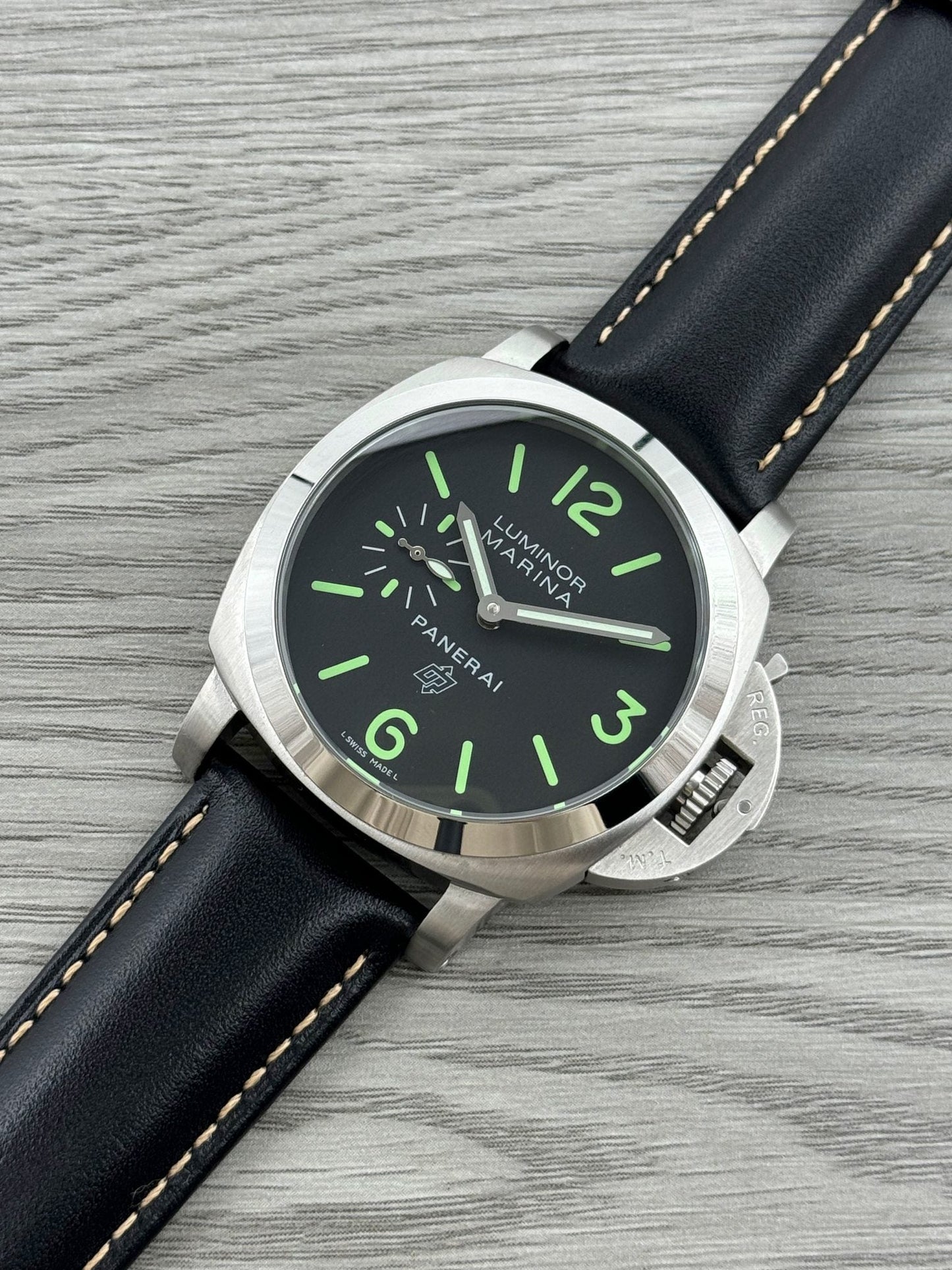 Black Silver - 904L Steel - Black Leather -Automatic - 44mm