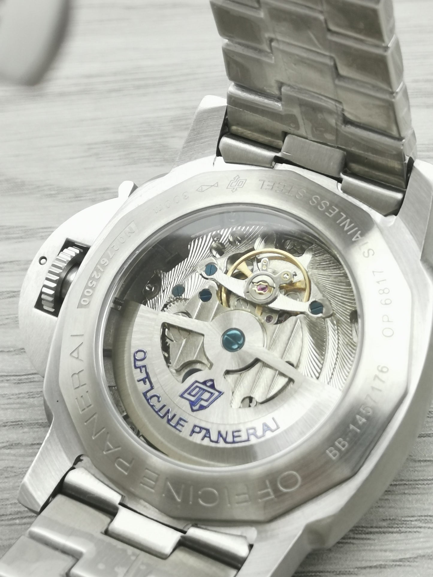 White Silver - White 904L Steel -Automatic - 44mm