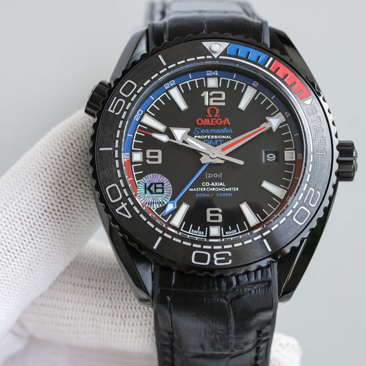 Black Red Steel - Black Leather - Automatic - 45.5mm