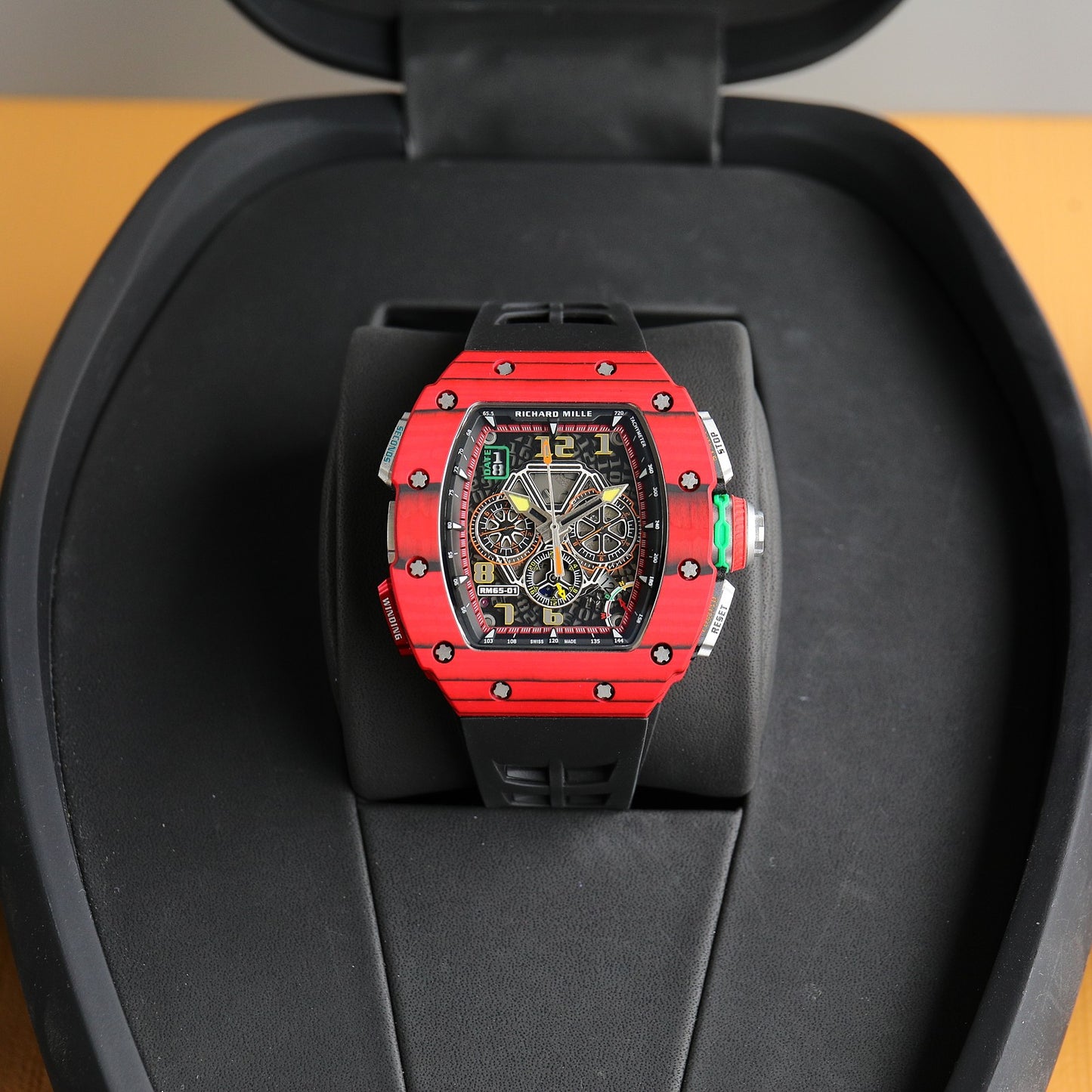 Chronograph - Red Ceramic- Black Rubber- Self-winding - QUARTZ - 41*49mm