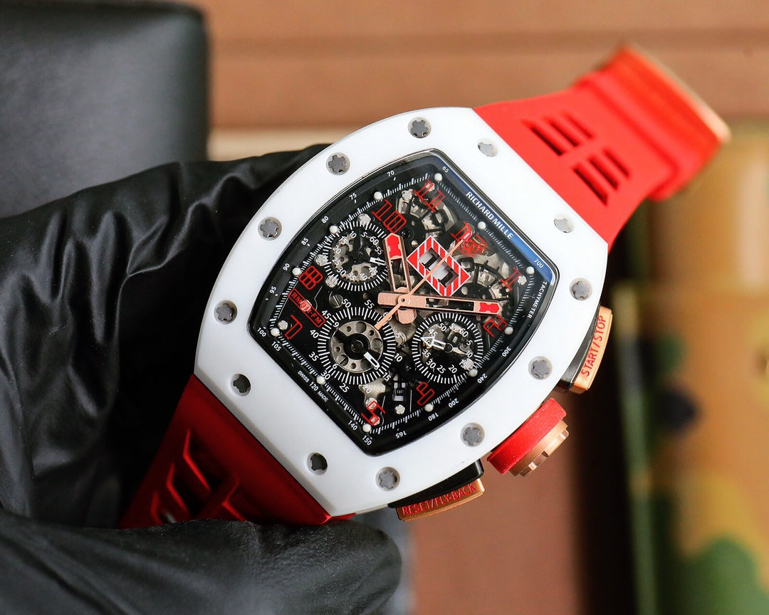 Chronograph - White Ceramic - Red Rubber - Automatic - 40*51mm