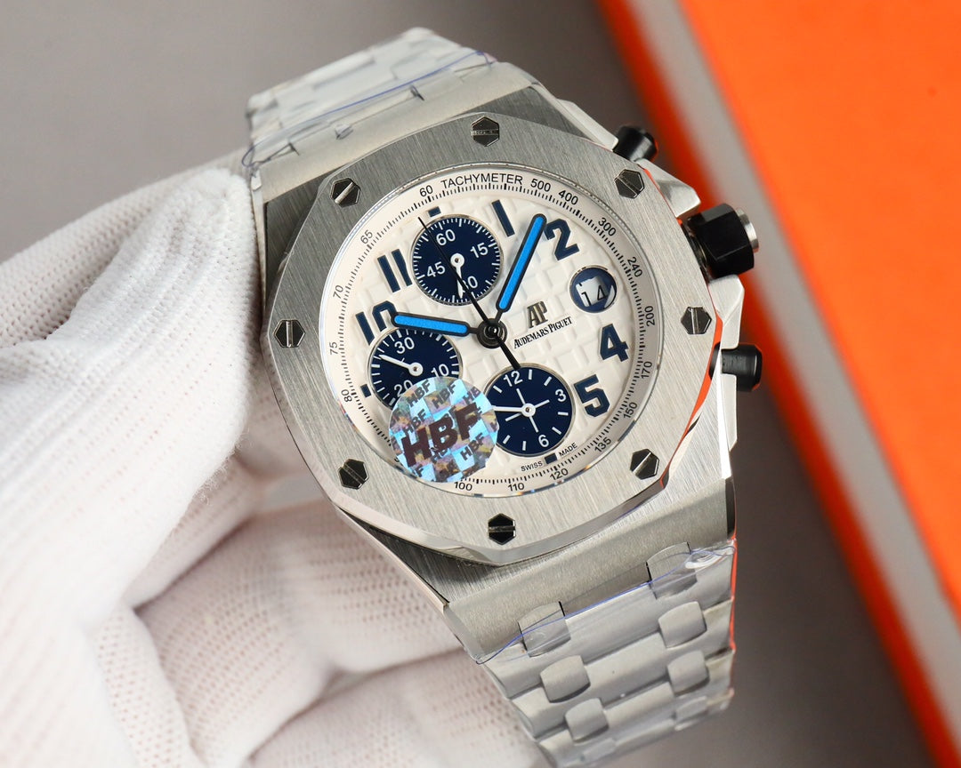 Chronograph - White Ceramic Bezel - Silver 904L Steel - Automatic - 44mm