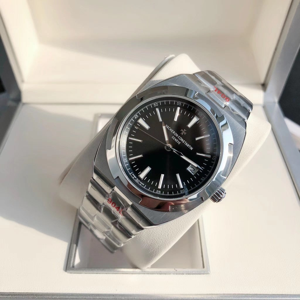 Black - Silver 904L Steel - Automatic - 41mm