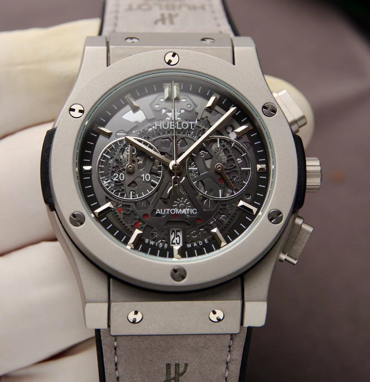 Special Offer🔥Silver - Hollow 904L Steel - Grey Rubber - Quartz - 44mm