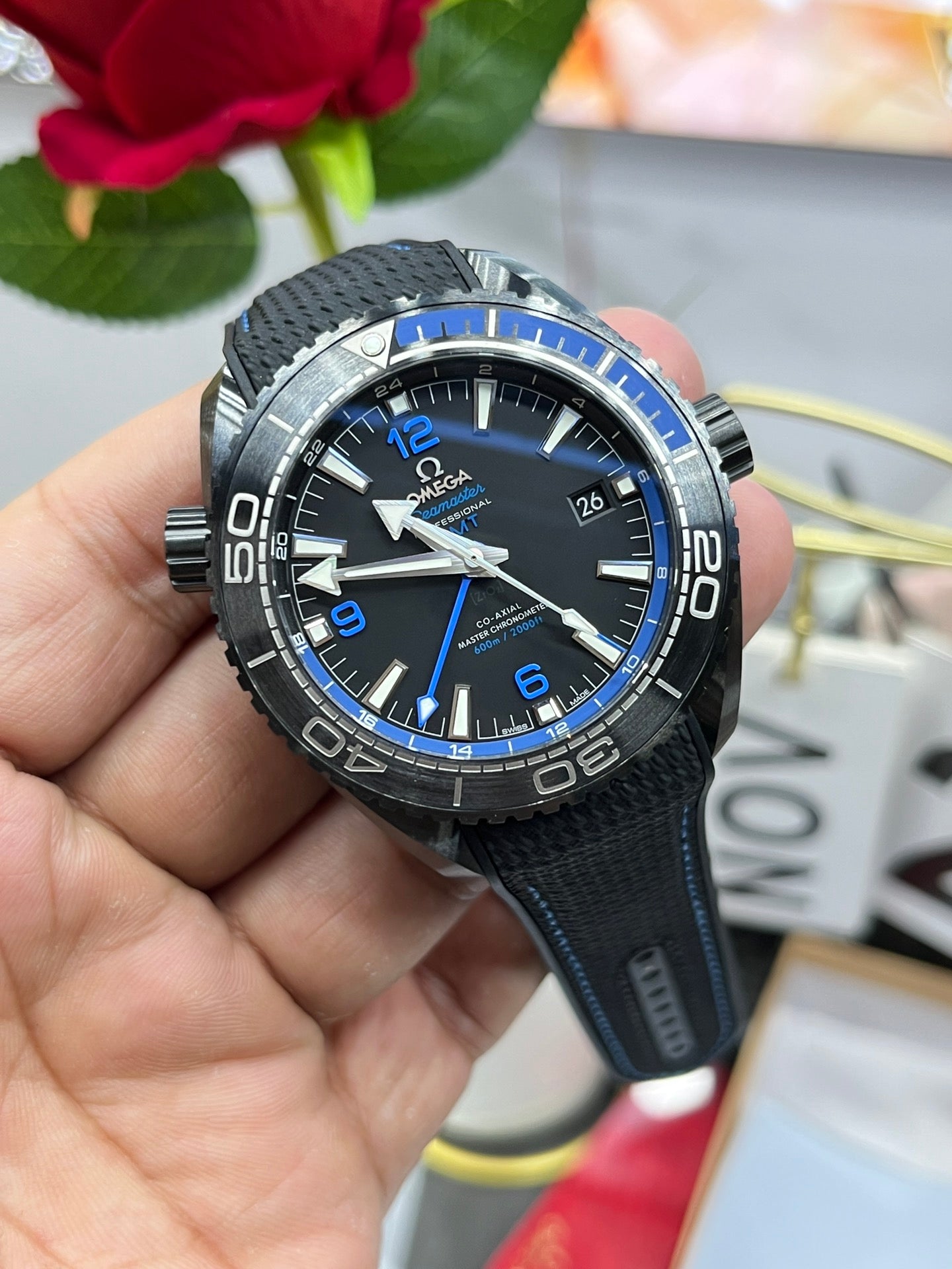 Black Steel - Black rubber - Automatic - 45.5mm