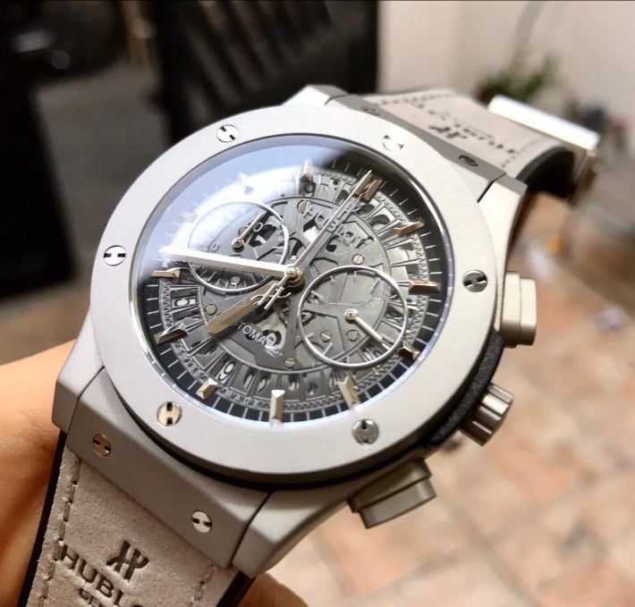 Special Offer🔥Silver - Hollow 904L Steel - Grey Rubber - Quartz - 44mm