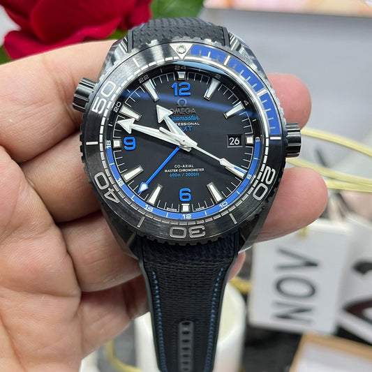 Black Steel - Black rubber - Automatic - 45.5mm