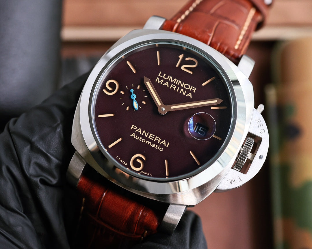 Wine Silver - Brown Leather - Automatic - 44mm
