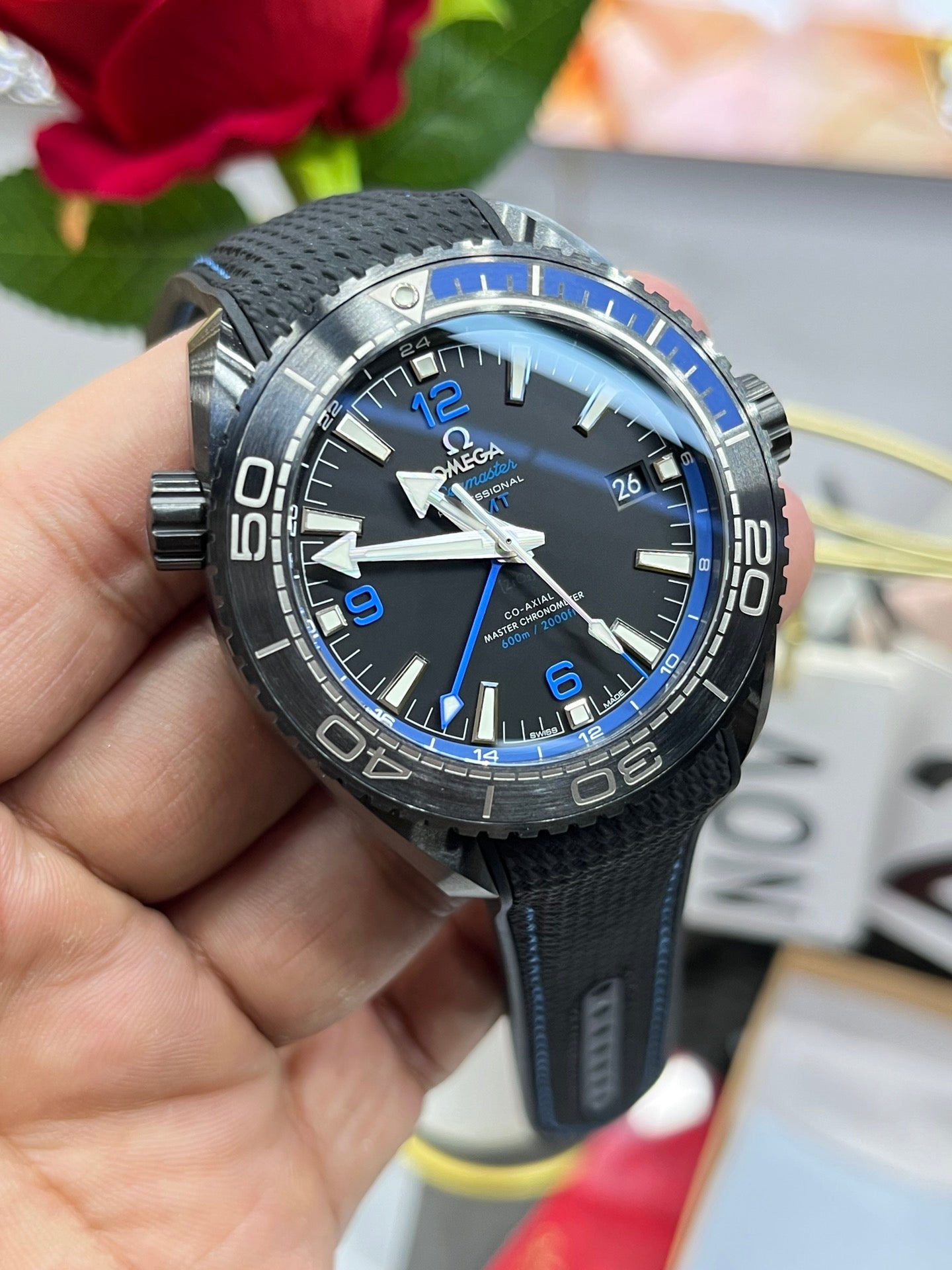 Black Steel - Black rubber - Automatic - 45.5mm